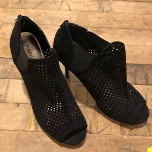 Madden Girl Black Peep Toe Heels Size 7.5